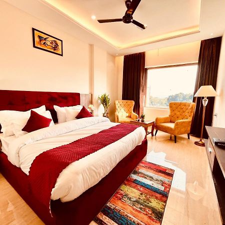 Gange Blossam Resort, Haridwār Exteriér fotografie